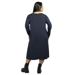 Γυναικείο Φόρεμα Ριπ Plus Size Μπλε Σκούρο Με Κολιέ Γυναικείο Φόρεμα Ριπ Plus Size Μπλε Σκούρο Με Κολιέ