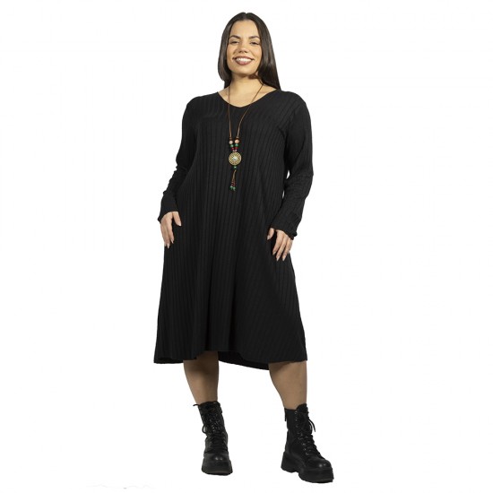 Γυναικείο Φόρεμα Ριπ Plus Size Μαύρο Με Κολιέ Γυναικείο Φόρεμα Ριπ Plus Size Μαύρο Με Κολιέ